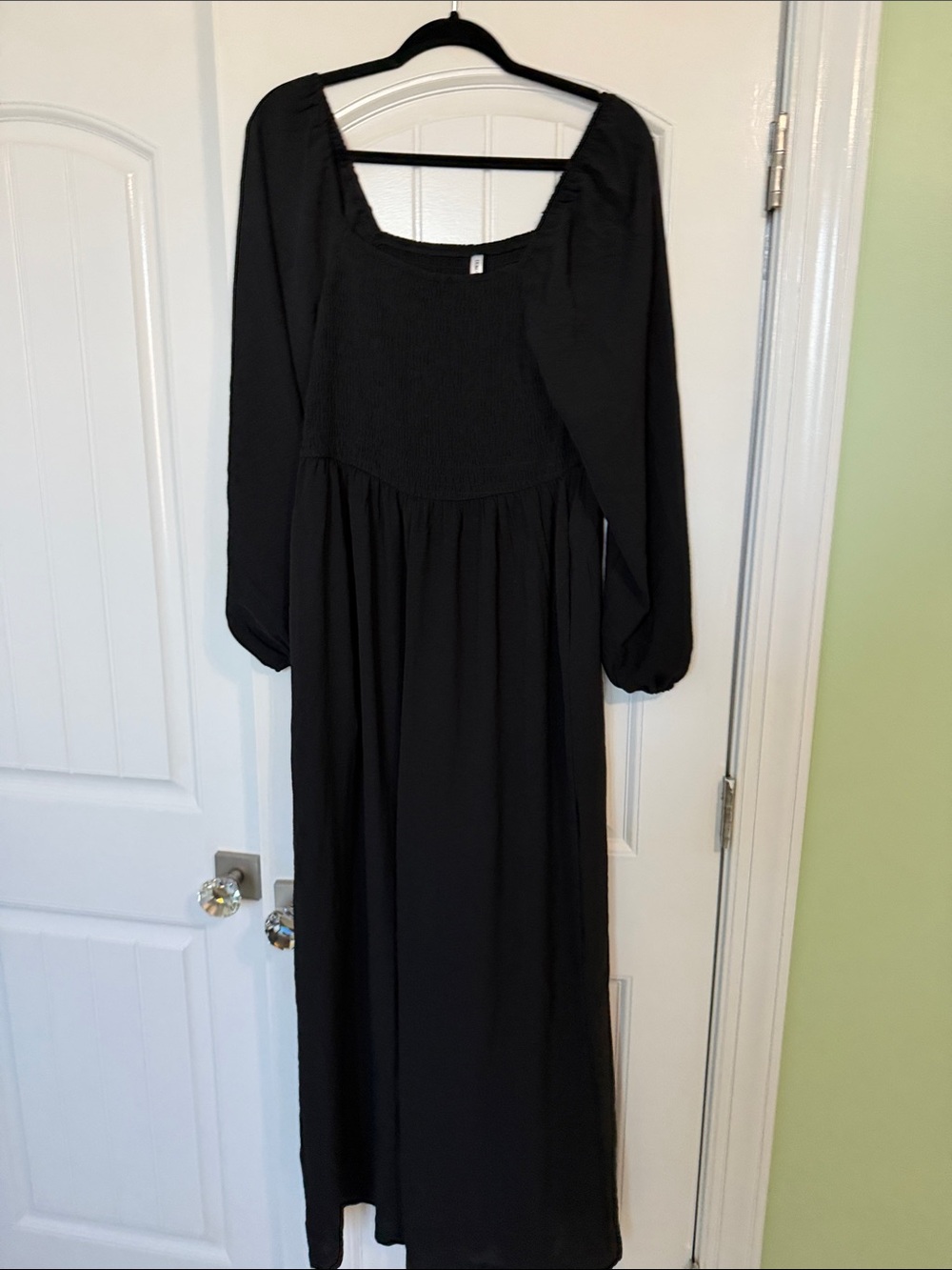 Black Square-Neck Long Sleeve Maxi Jumpsuit